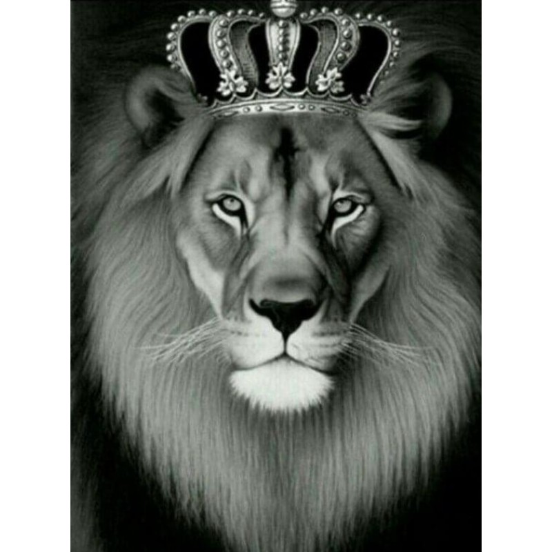 Crowned Lion Diamond Pain...