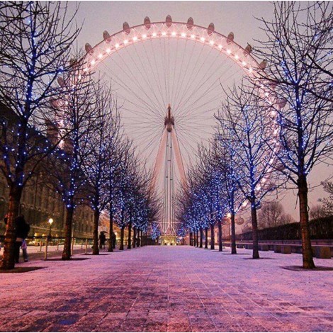 London Beauty Diamond Painting Kit